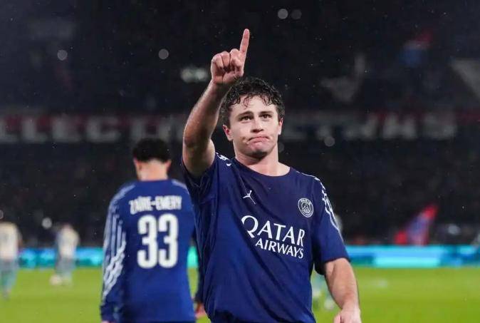 带领皇马获66冠!皇马今日是弗洛伦蒂诺担的简单介绍 带领皇马获66冠!皇马今日是弗洛伦蒂诺担的简单介绍