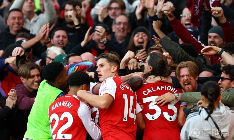 包含英超19轮后Big6五队丢分阿森纳4分领跑第4与第11仅差6分的词条