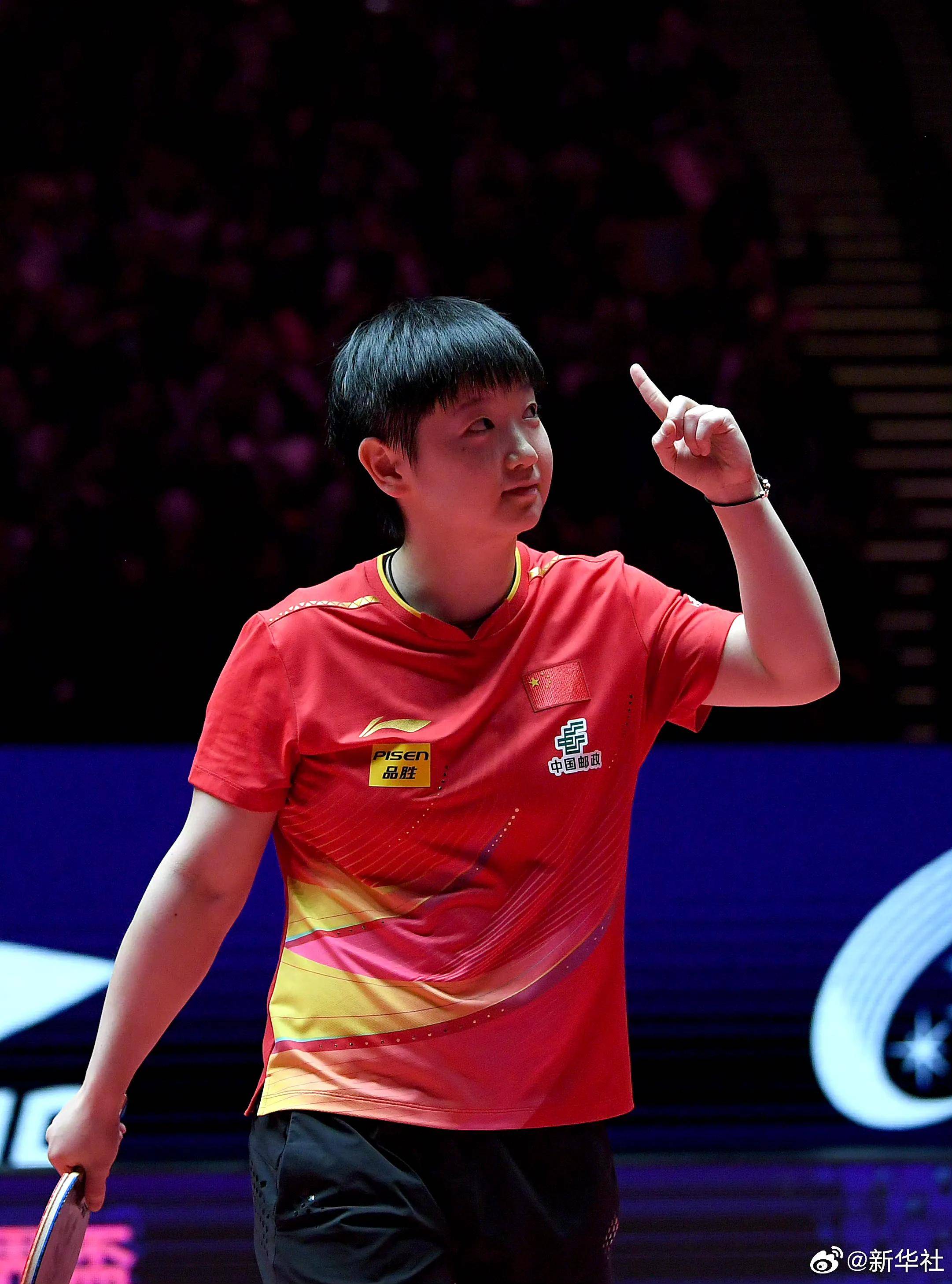 孙颖莎:我和王曼昱上交大6年第一次来校园真希望有机会感受校园生活的简单介绍