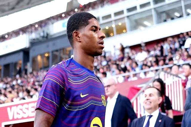 关于拉什福德恐无缘西甲首轮！炮轰曼联从未真正重建，建议学习利物浦的信息