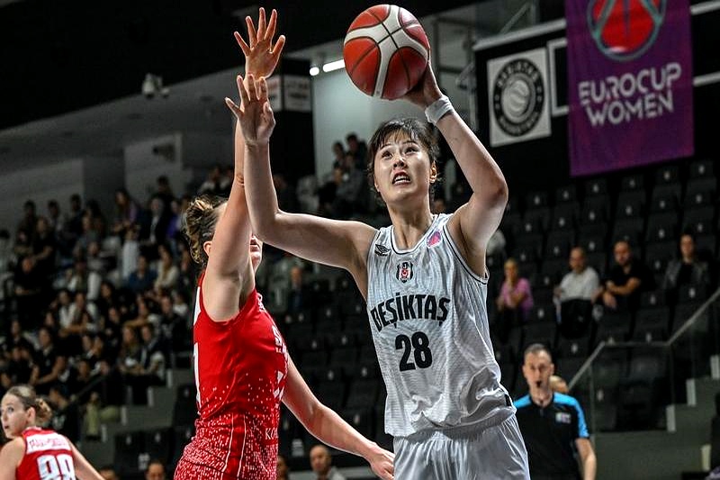 中国女篮15人集训名单出炉:李月汝韩旭在列的简单介绍