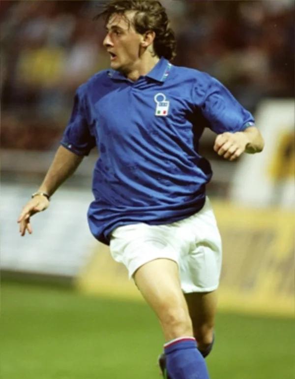 近35年来射术最好的10位球星,3人在意甲取得成功,2人将其艺术化的简单介绍 近35年来射术最好的10位球星,3人在意甲取得成功,2人将其艺术化的简单介绍