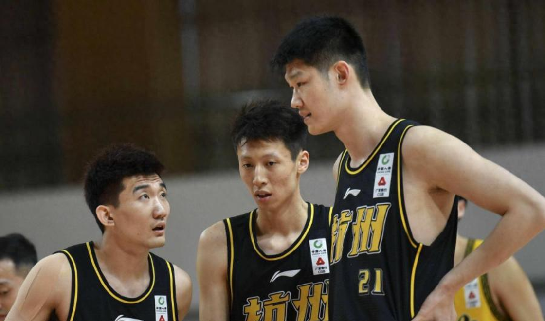 关于今晚！CBA战8场，CCTV5直播北京首钢VS浙江广厦，广东男篮坐山观虎斗的信息