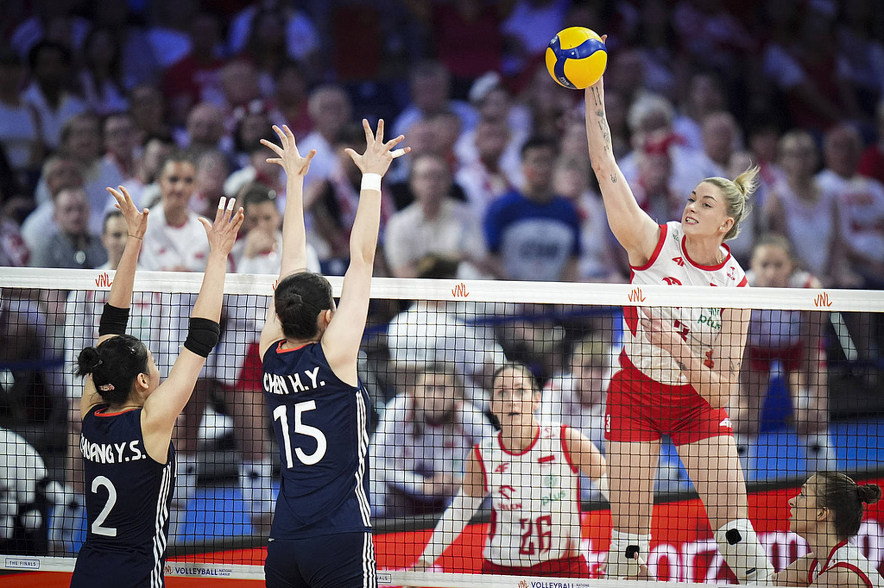 关于世界排名女排升第4夺回亚洲第1世联总决赛意大利卫冕的信息 关于世界排名女排升第4夺回亚洲第1世联总决赛意大利卫冕的信息