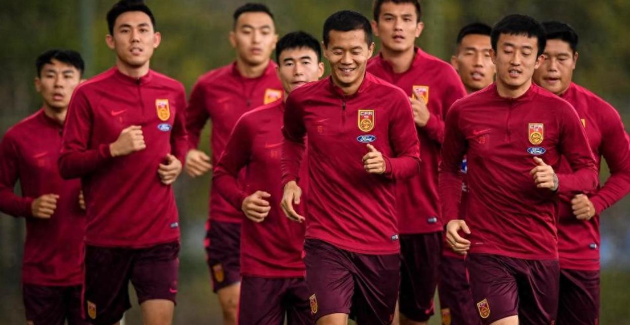 关于国足1-0复仇香港队，以东亚杯季军收官，香港男足再遭挫败的信息