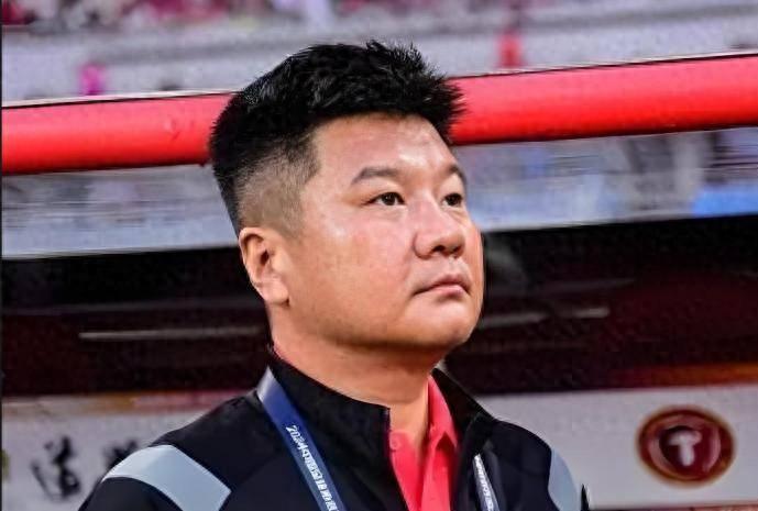 关于李金羽当选月最佳教练，辽宁迎中甲榜首大战，百万奖金的信息