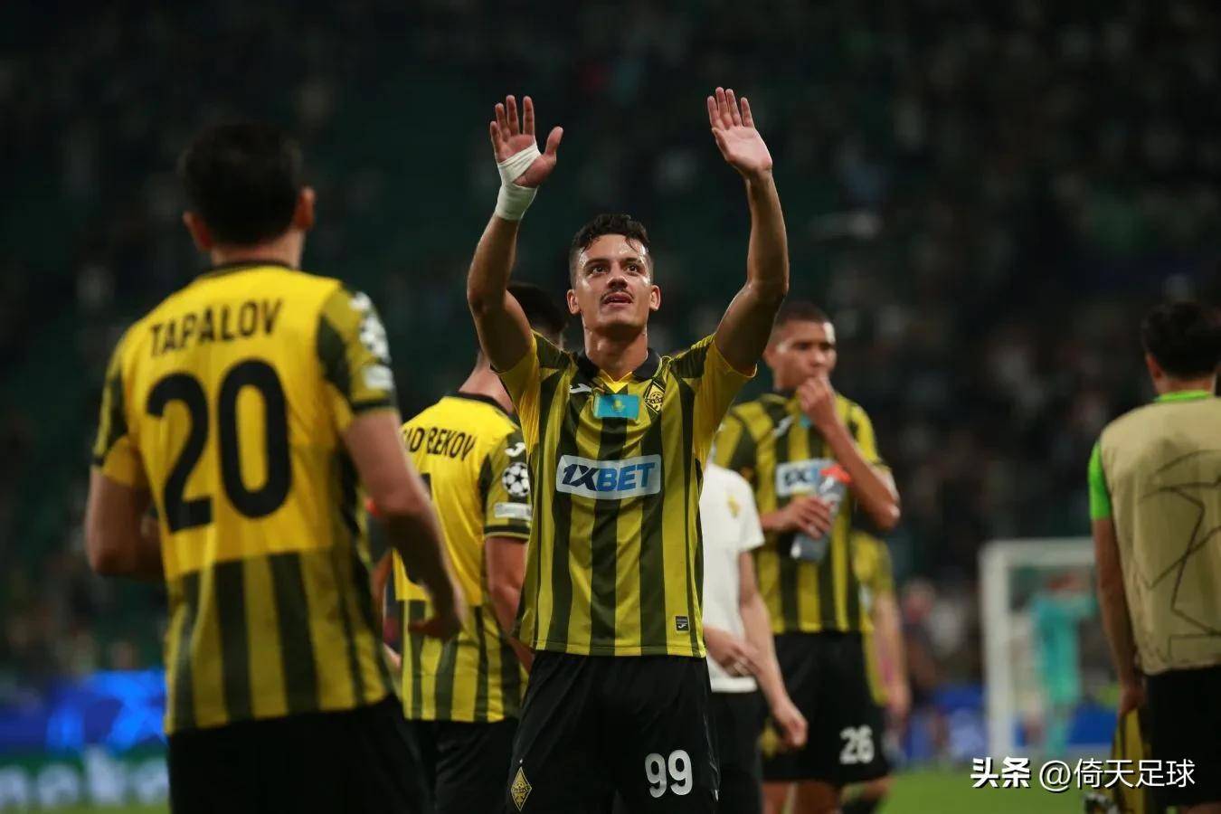 包含英超焦点战：托特纳姆热刺VS桑德兰赛前全方位分析与比分预测的词条