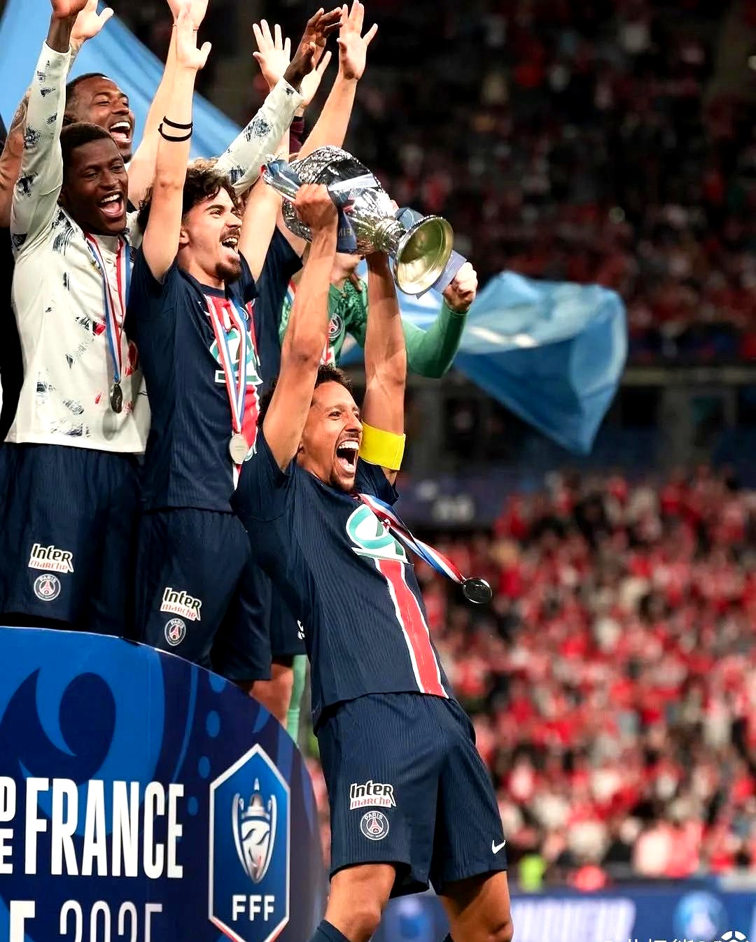 希勒展望2026年：巴黎将卫冕欧冠，西班牙夺得世的简单介绍