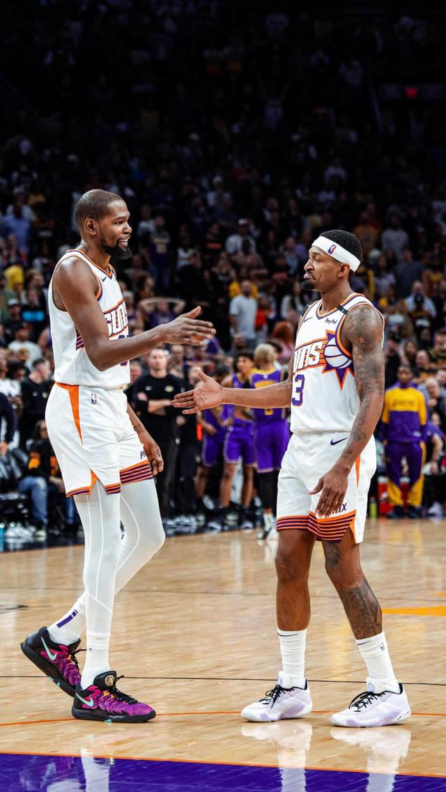 湖人与比尔团队进行过深入交流但比尔不愿意去湖人的简单介绍