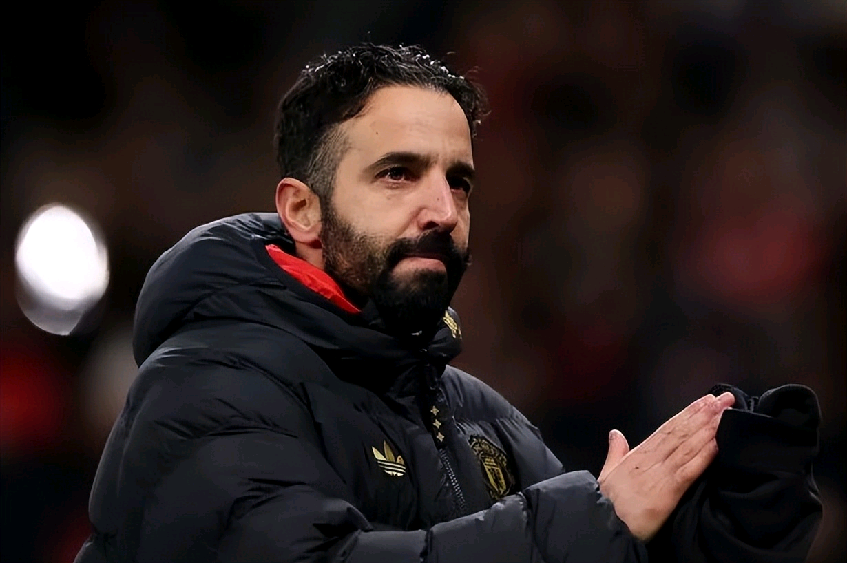 包含7人缺战继续凑首发，曼联再战狼队，能否拿到赛季第三场零封？的词条