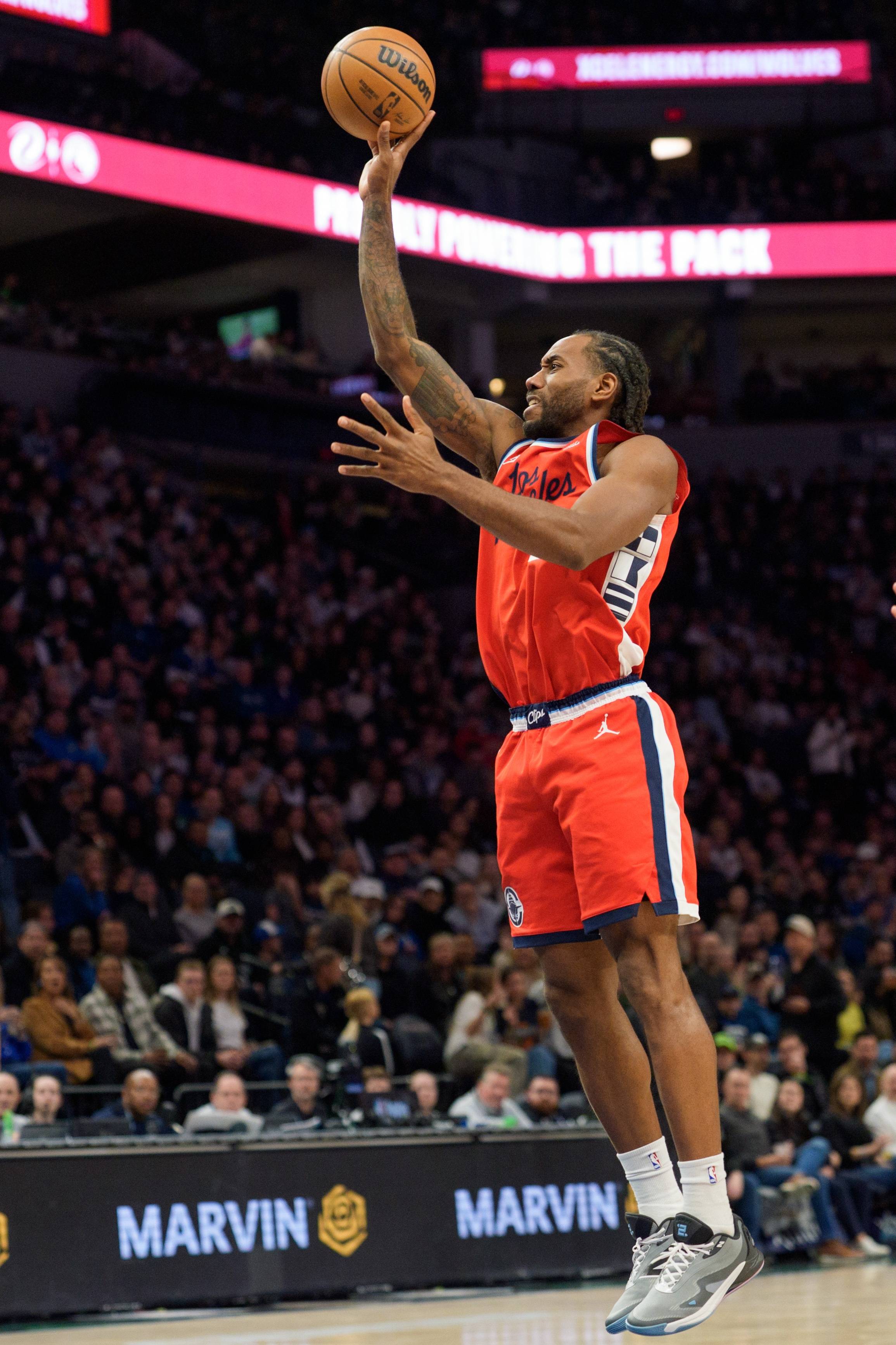 关于伦纳德45分哈登20+7快船主场擒爵士收获6连胜的信息