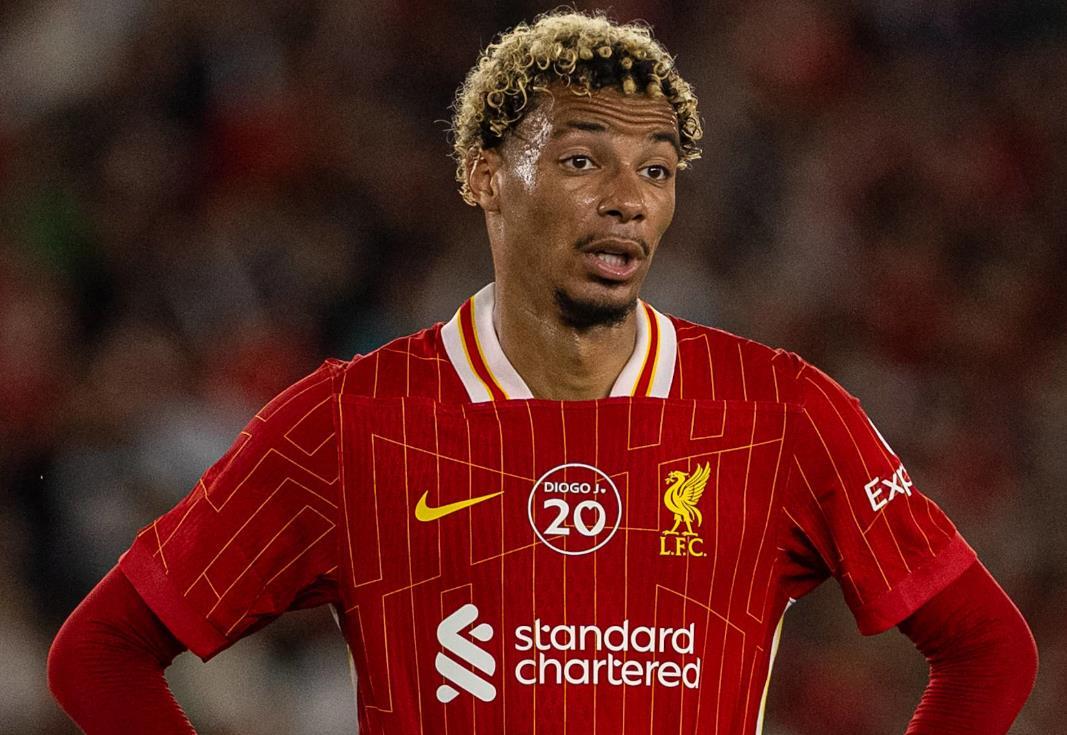 包含利物浦对签下埃基蒂克感到乐观，今日继续与法兰克福谈判的词条