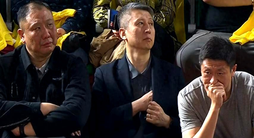 自媒体：中国男篮主教练郭士强现身山西男篮主场的简单介绍