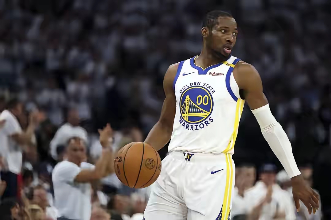 关于再见库明加！勇士、火箭、国王、雄鹿酝酿四方交易，2米11中锋空降奥克兰的信息