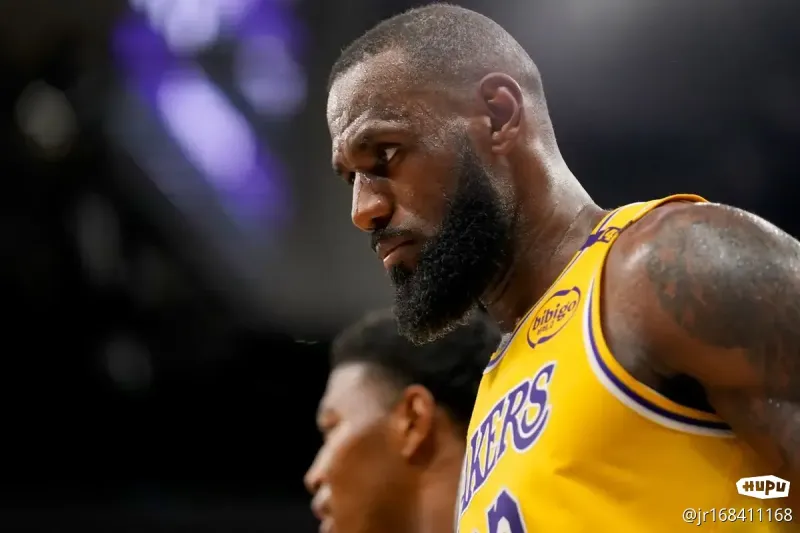 领袖！18投31分、带队赢球后，詹姆斯把功劳让给各种队友！的简单介绍