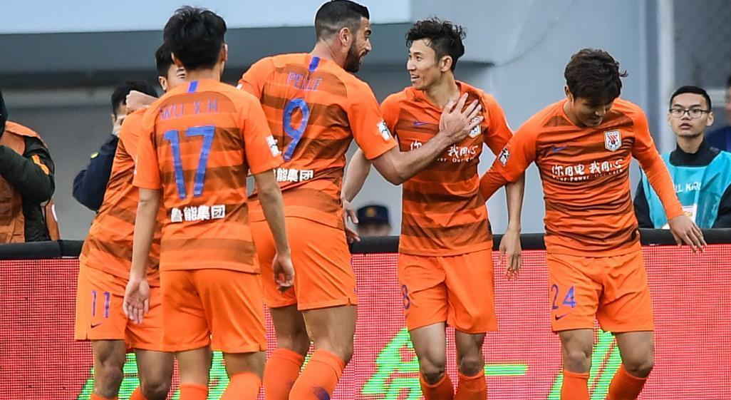 喜讯！鲁能队长和国安核心转会加盟郑智执教的青岛西海岸，值得期待的简单介绍