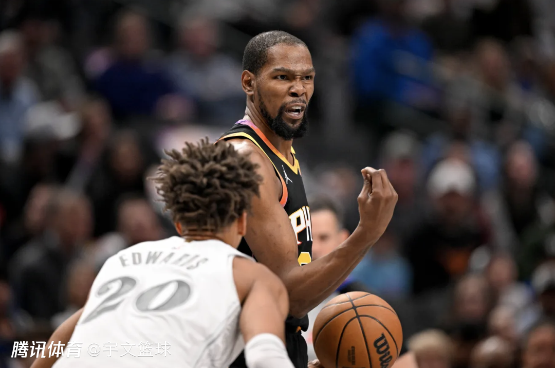 杜兰特砍下34分难挡独行侠双星统治,两队核心纷纷伤退战况激烈的简单介绍 杜兰特砍下34分难挡独行侠双星统治,两队核心纷纷伤退战况激烈的简单介绍