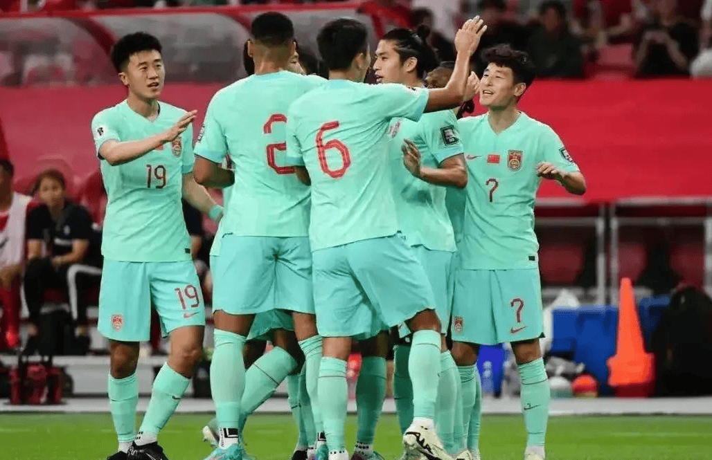 包含正式宣布!国足最强归化敲定,身价2800万,32场造28球,海港钦点,恭喜的词条 包含正式宣布!国足最强归化敲定,身价2800万,32场造28球,海港钦点,恭喜的词条