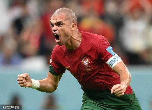 临危受命上演完美帽子戏法！贡萨洛是否值得更多机会？的简单介绍