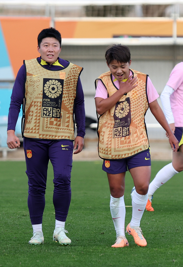 马晓旭执教中国U17女足：从亚洲足球小姐到战术导师的蜕变的简单介绍