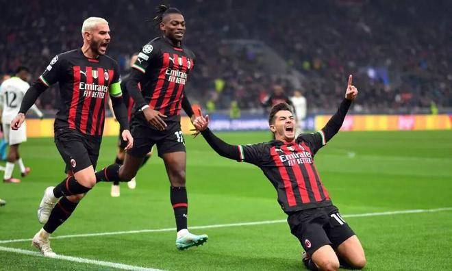 关于意甲拉齐奥对阵那不勒斯萨里将助国际米兰和AC米兰一臂之力比分预测的信息