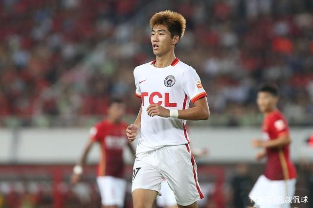 唏嘘！昔日国安希望之星再失业，年仅26岁已无球可踢的简单介绍